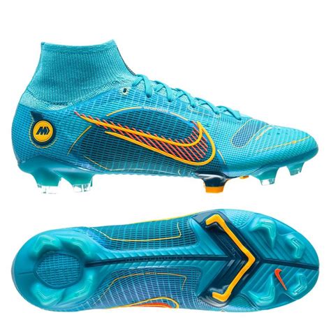 mercurial nike voetbalschoenen.